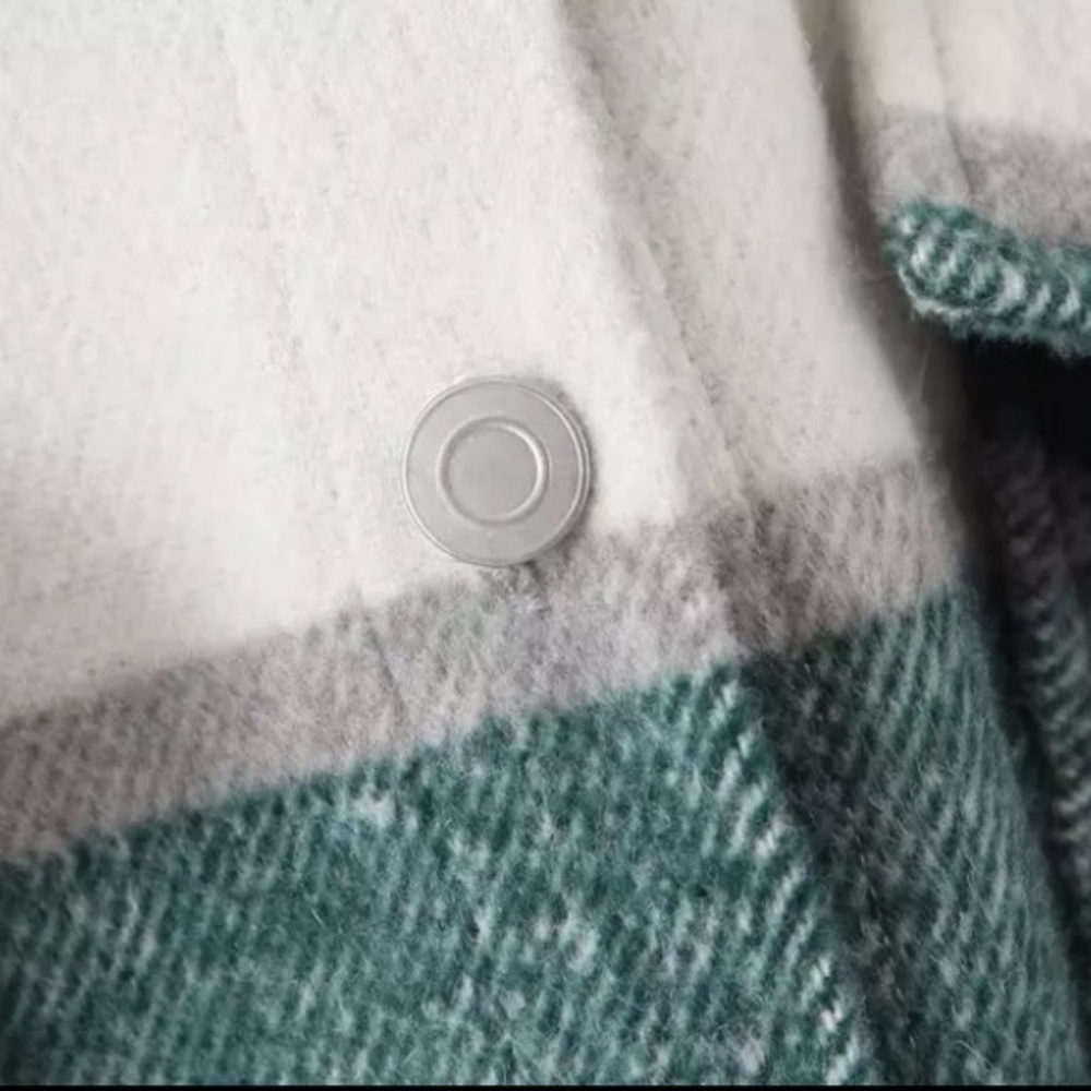 SOLD OUT Green Plaid Oversized Flannel Shacket Shirt Jacket - Picture 10 of 15